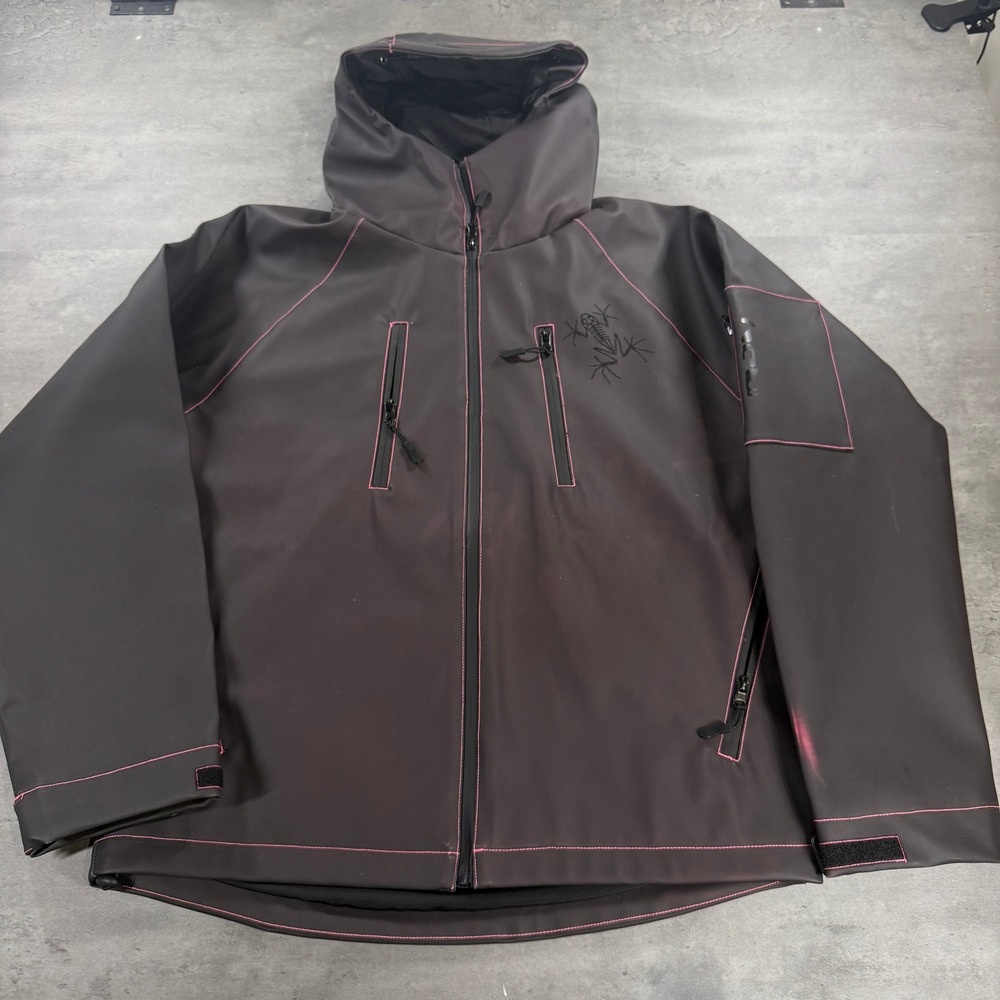 Heaven Can Wait Jacket L Heat Reactive Skeleton Frog Black Pink Techwear